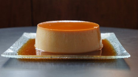 Whole Vanilla Flan Chocolate - Casa de Chocolates