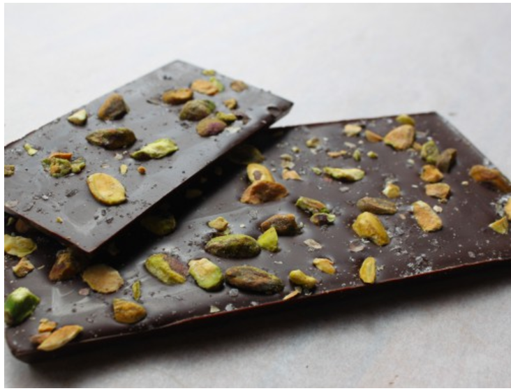 72% Pistachio & Sea Salt Chocolate Bar Chocolate - Casa de Chocolates