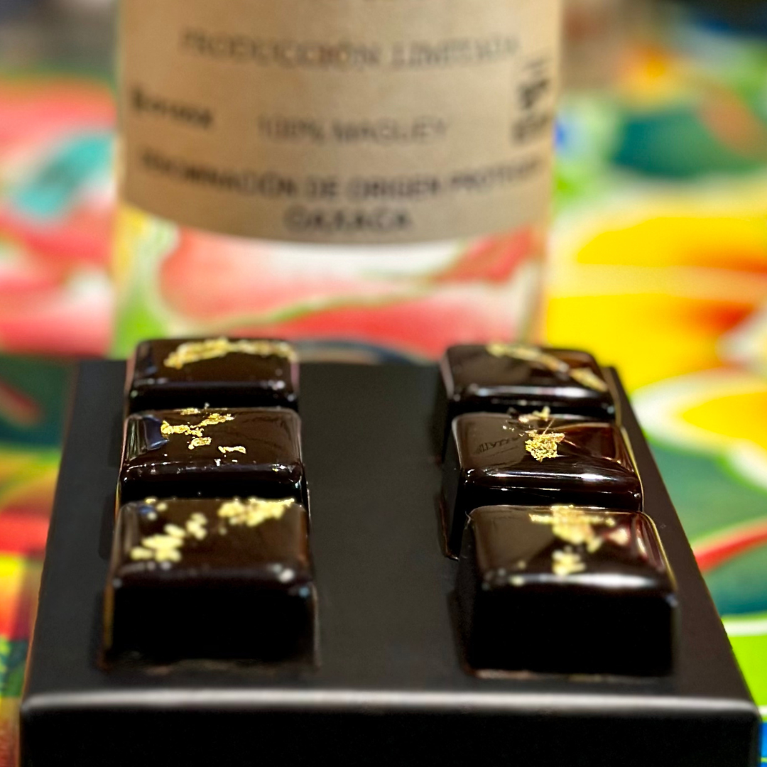 Mezcal Macurichos Bon-Bons Chocolate - Casa de Chocolates
