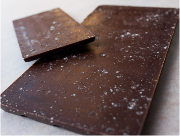 61% Brazilian Sea Salt Chocolate Bar Chocolate - Casa de Chocolates