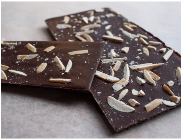 61% Almond Chocolate Bar Chocolate - Casa de Chocolates